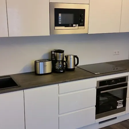 Apartament Tehvandi *