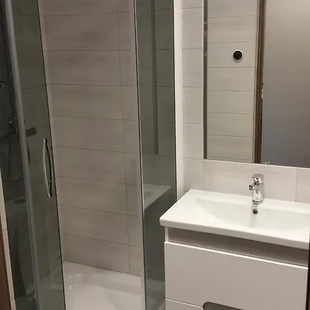 Tehvandi Apartament *